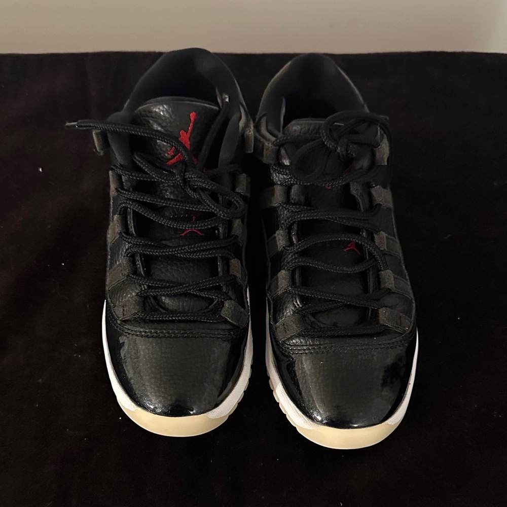 Black and Red Men's Sneakers
